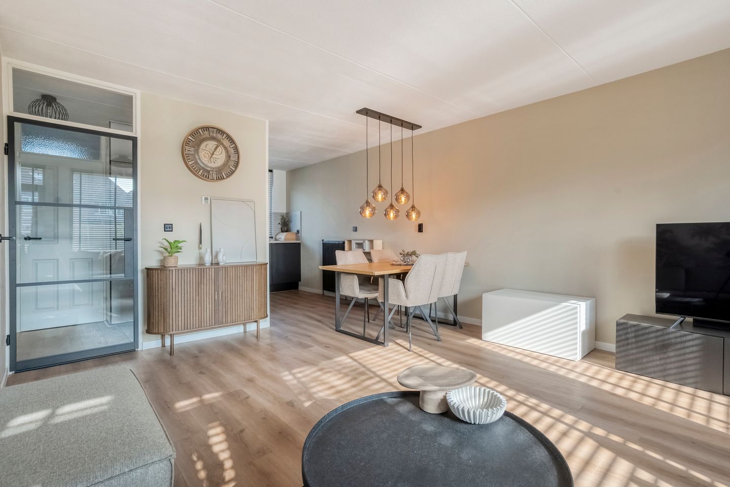 Photo 14 of Roosje Vosstraat 33