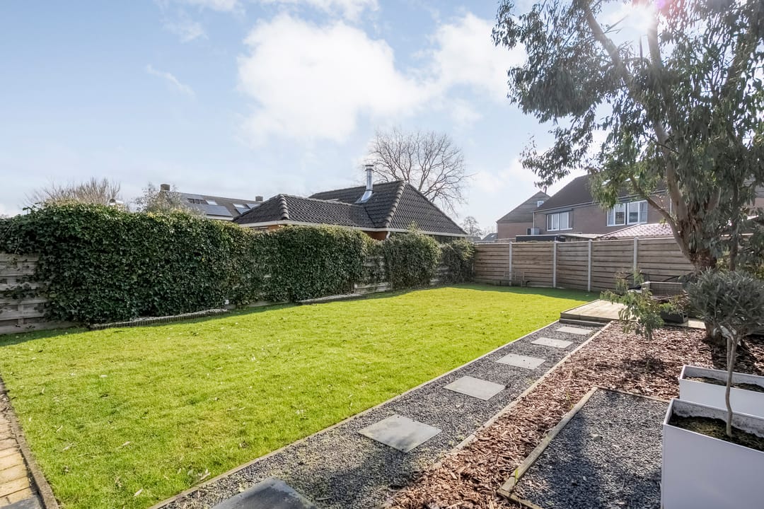 Photo 32 of Roosje Vosstraat 33