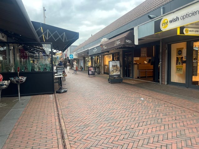 Bekijk foto 2 van Onderlangs 12