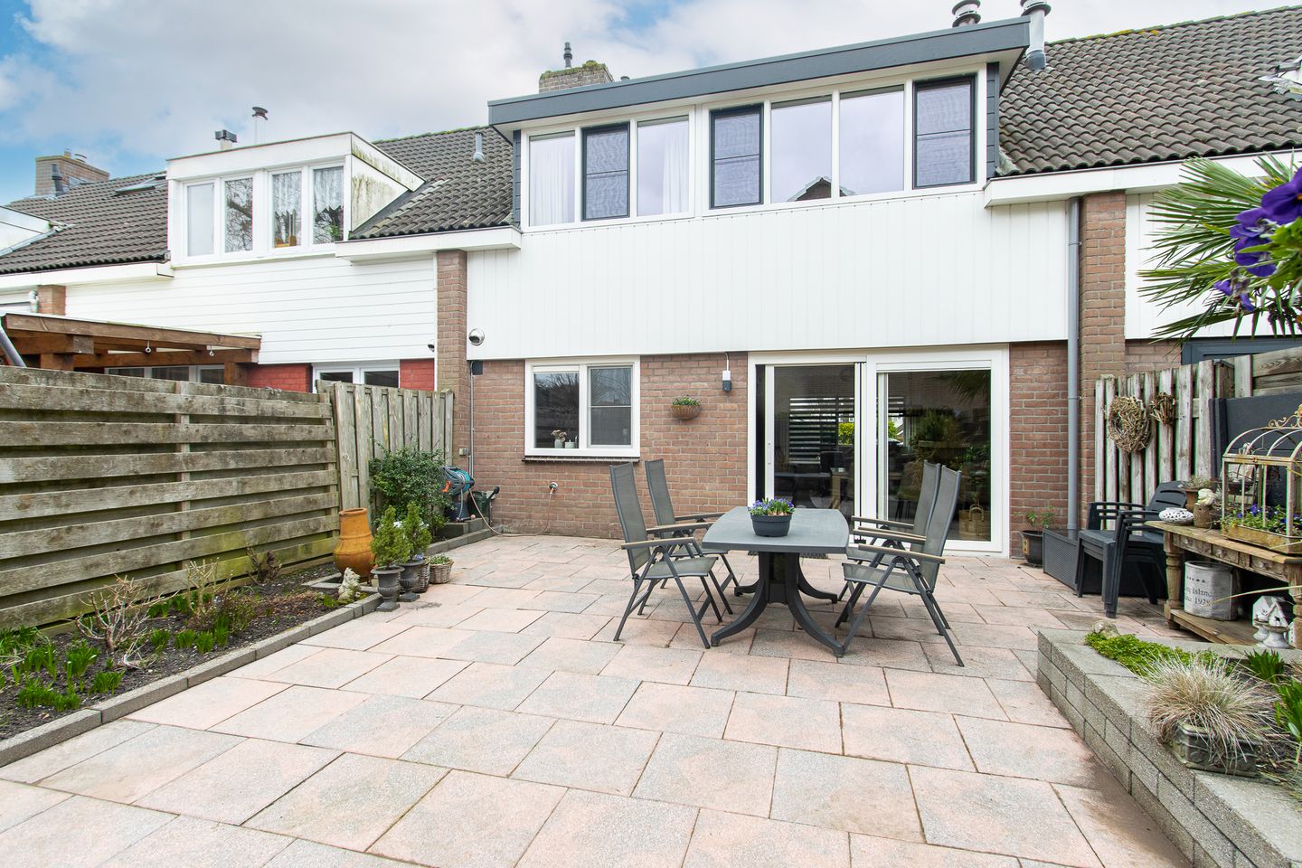 Foto 44 van Tienhont 10