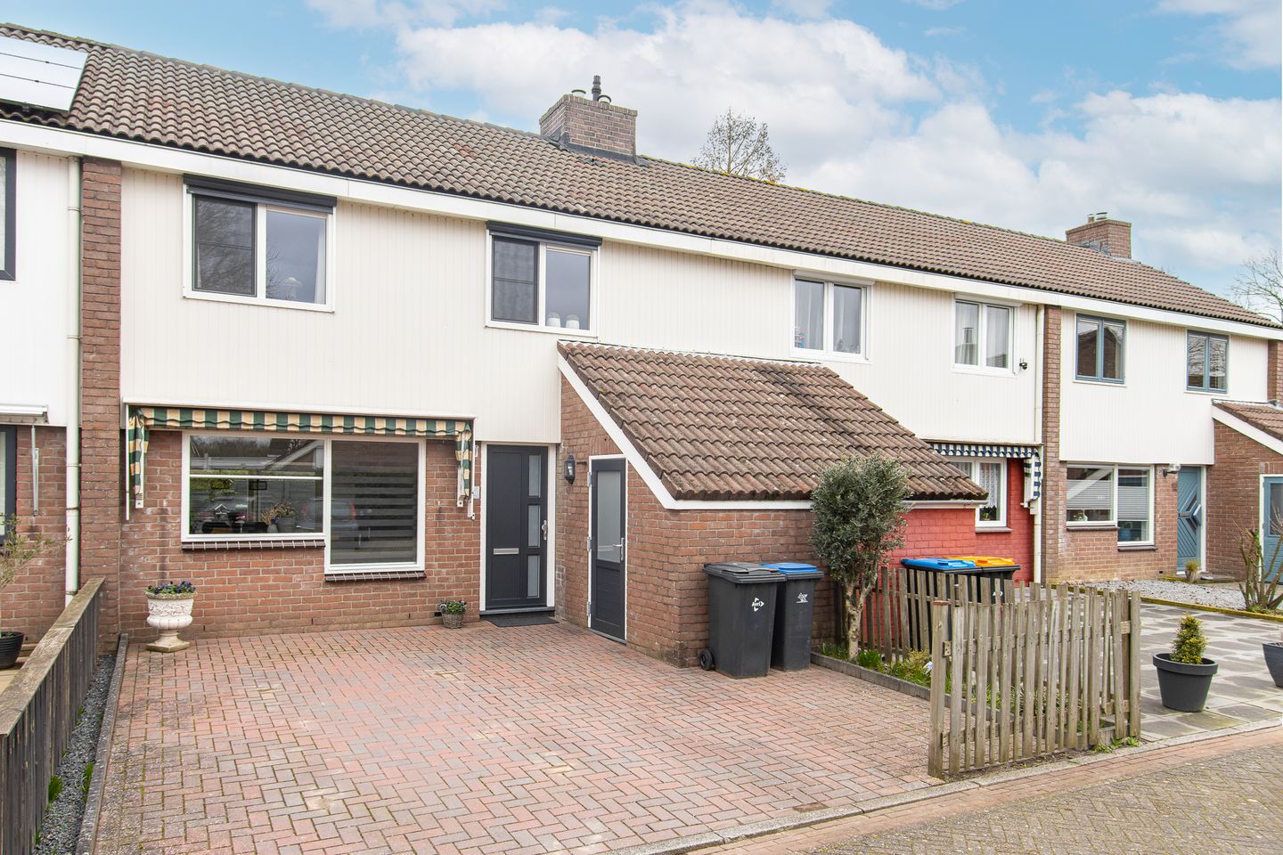 Foto 50 van Tienhont 10