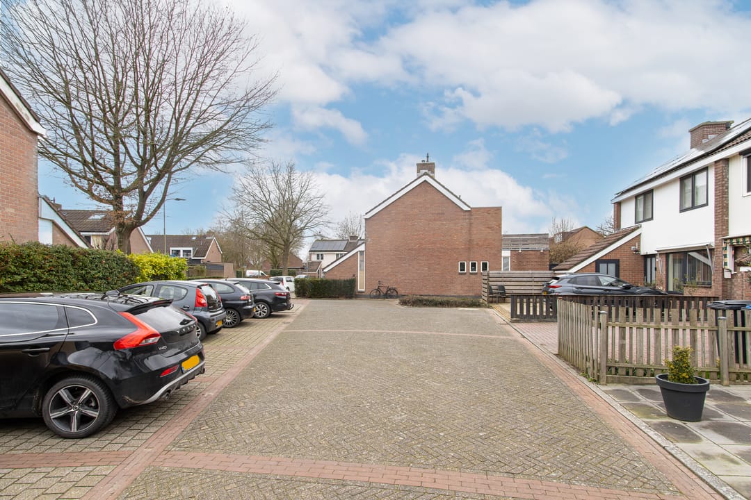 Foto 52 van Tienhont 10