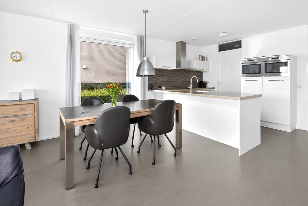 Photo 13 of Zutphensestraatweg 94