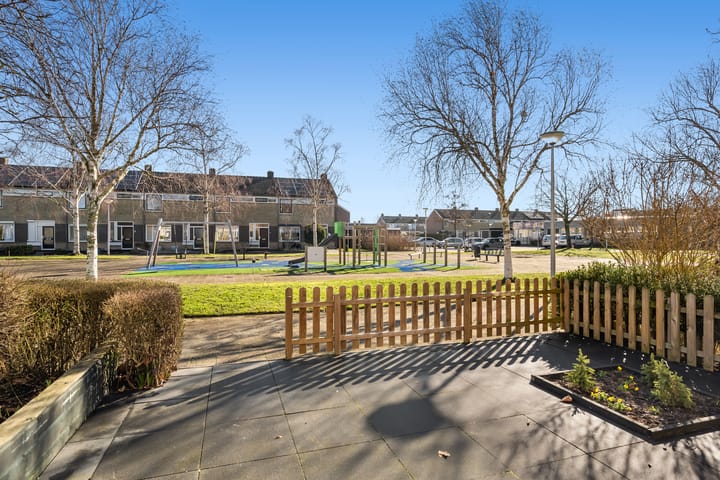 Photo 2 of van Ostadestraat 4