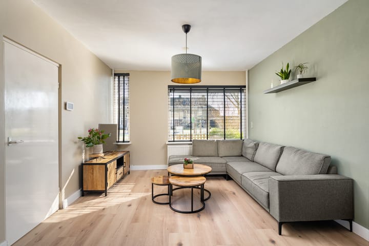 Photo 4 of van Ostadestraat 4