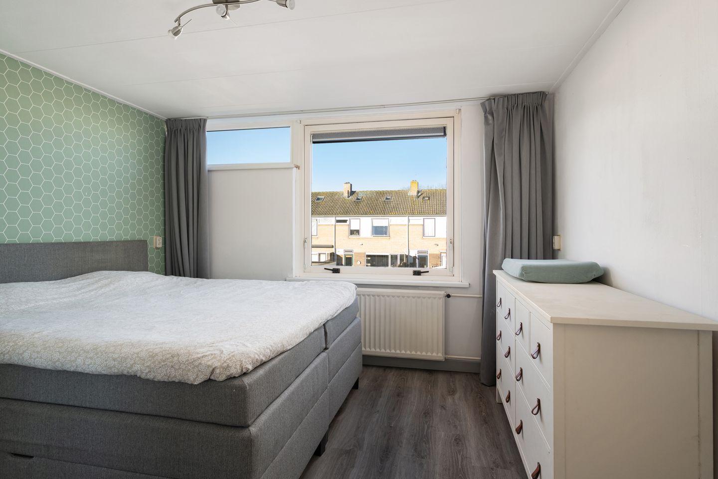 Foto 19 van van Ostadestraat 4