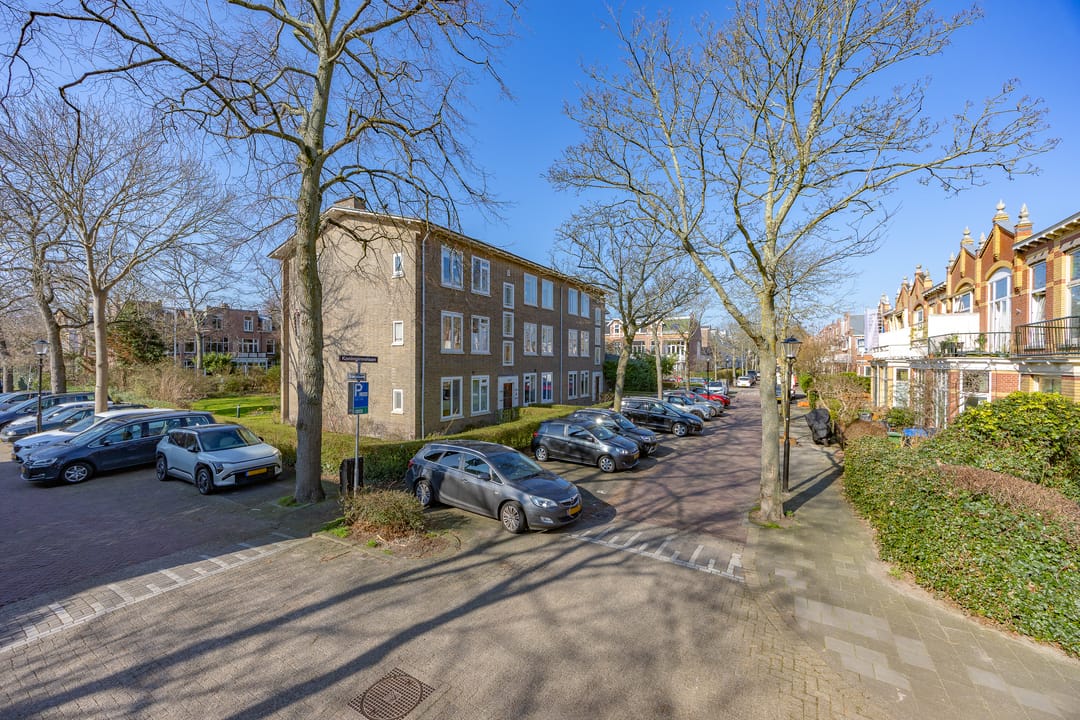 Photo 2 of Koninginnelaan 32