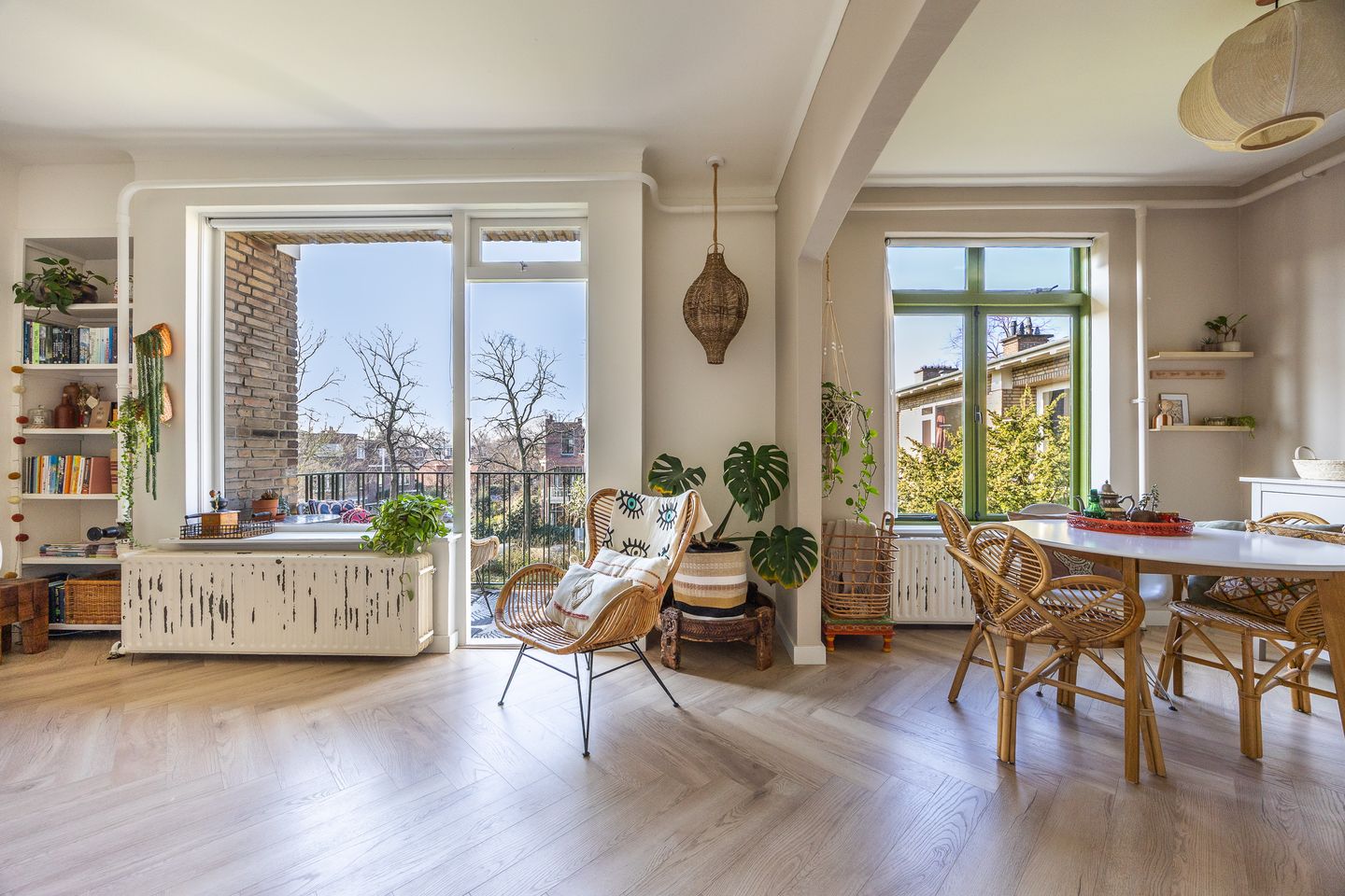 Photo 4 of Koninginnelaan 32