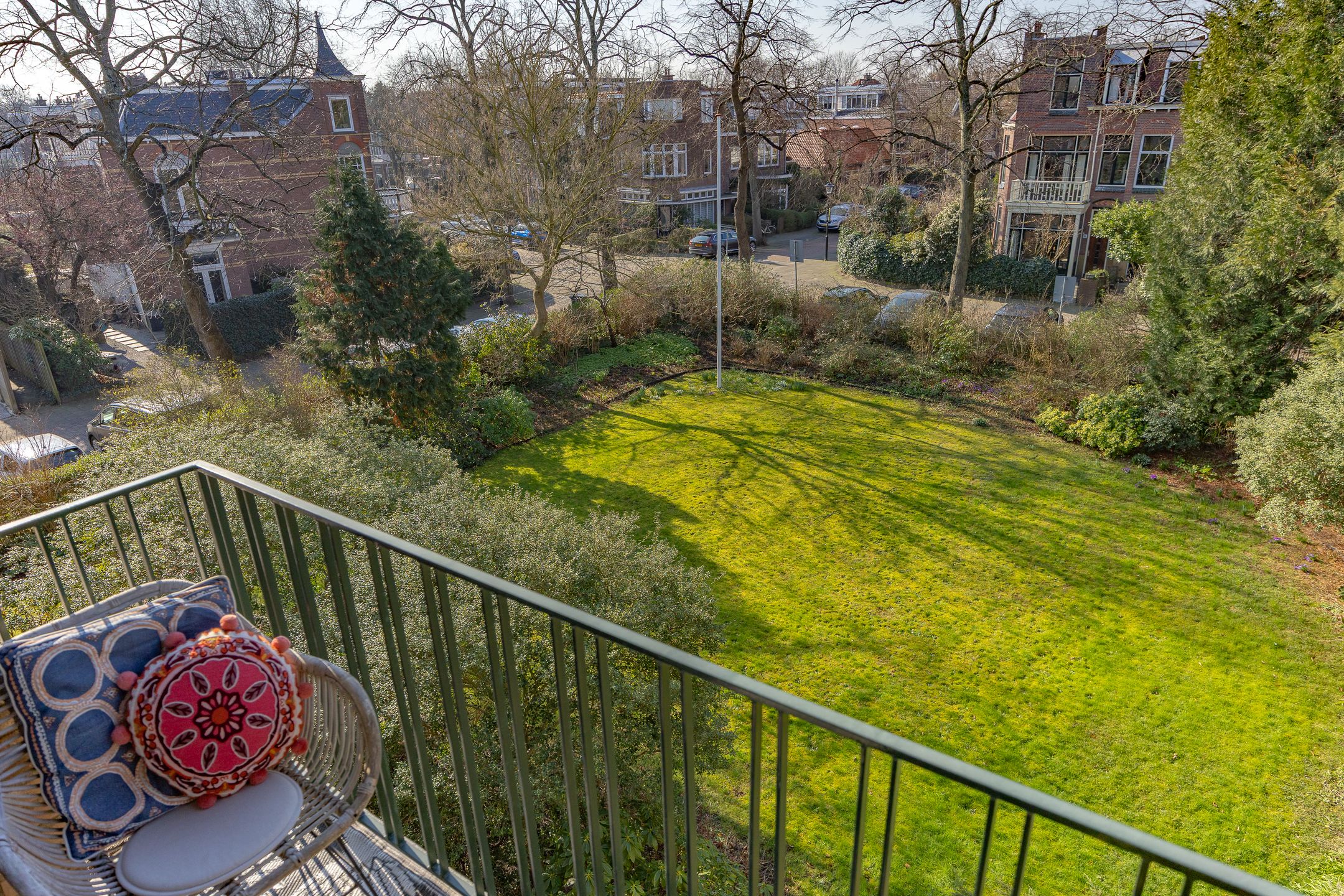 Photo 12 of Koninginnelaan 32