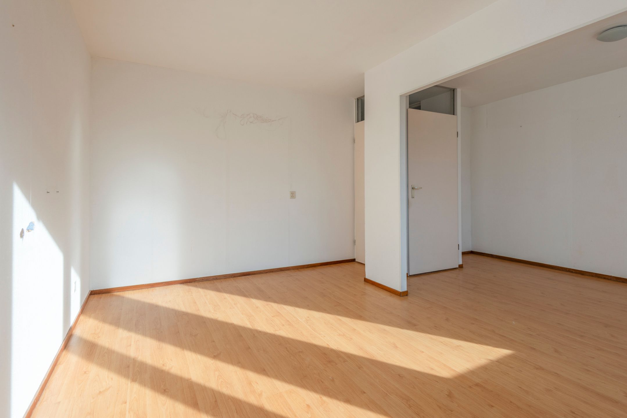 Photo 24 of Korbeel 26