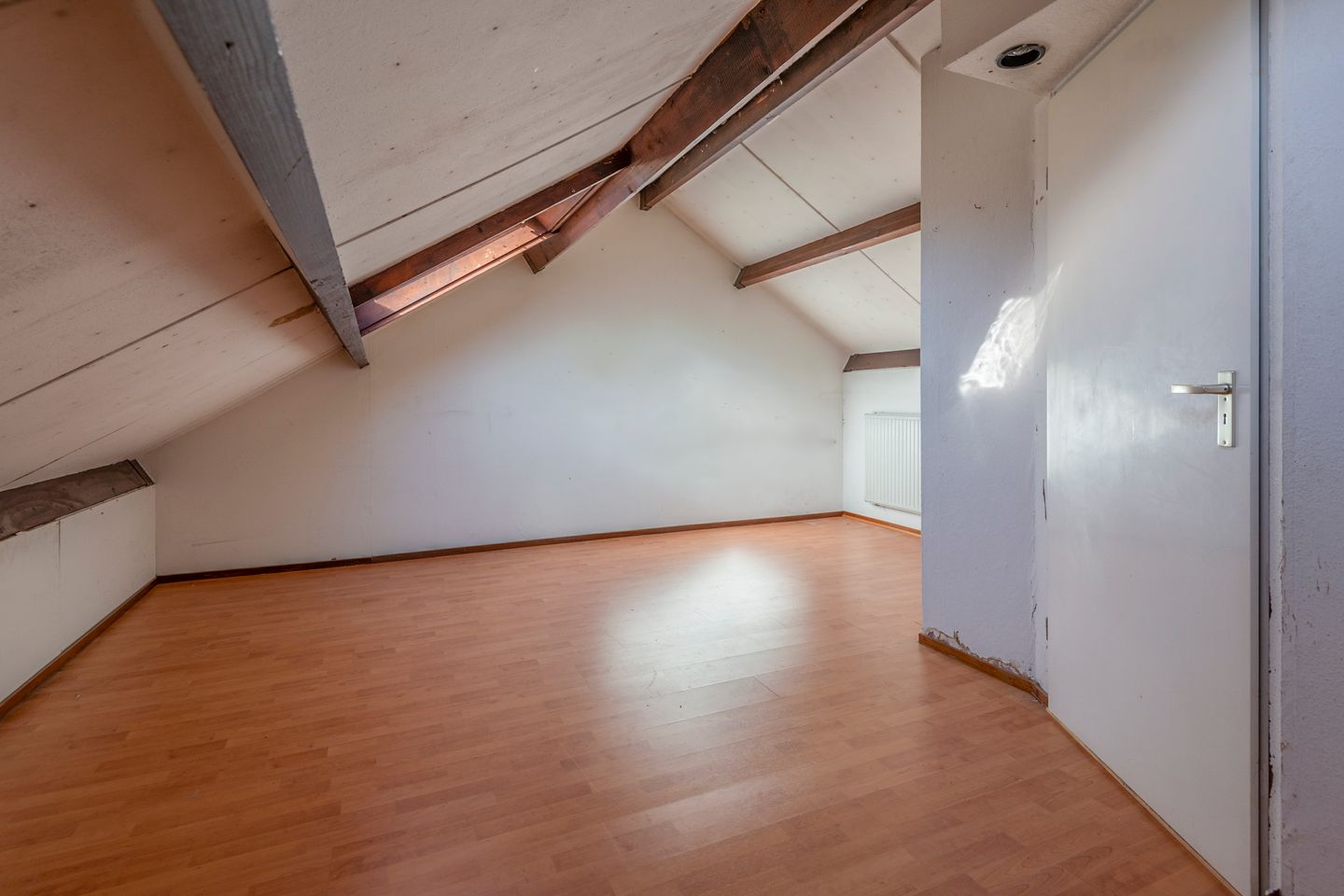 Photo 34 of Korbeel 26