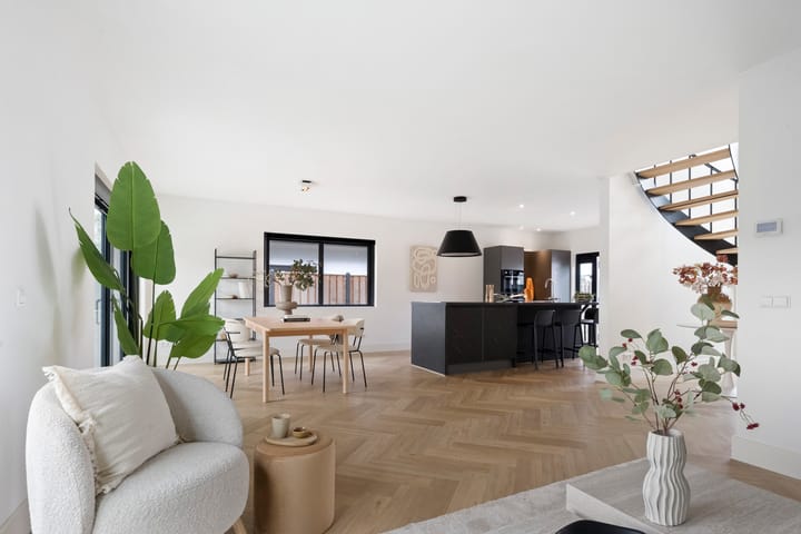 Photo 2 of Zandvoortselaan 341