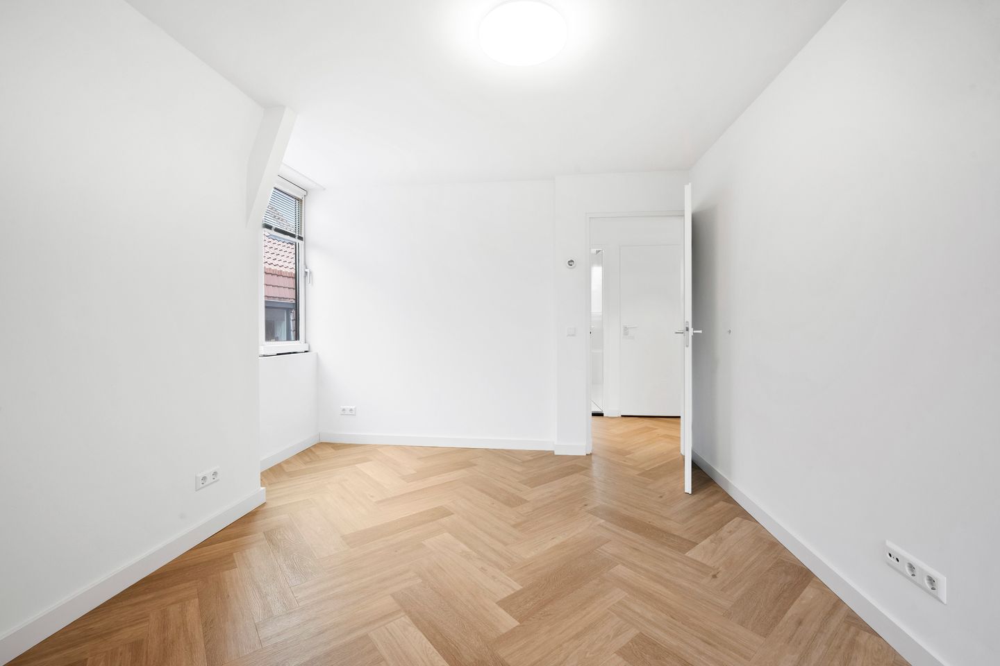 Foto 29 van Zandvoortselaan 341