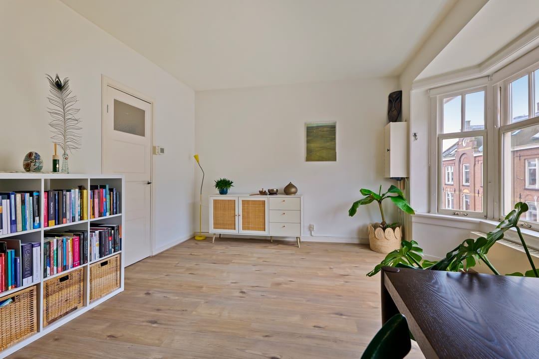 Photo 7 of Kraijenhoffstraat 30-3