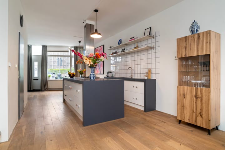 Photo 2 of Veerlaan 6