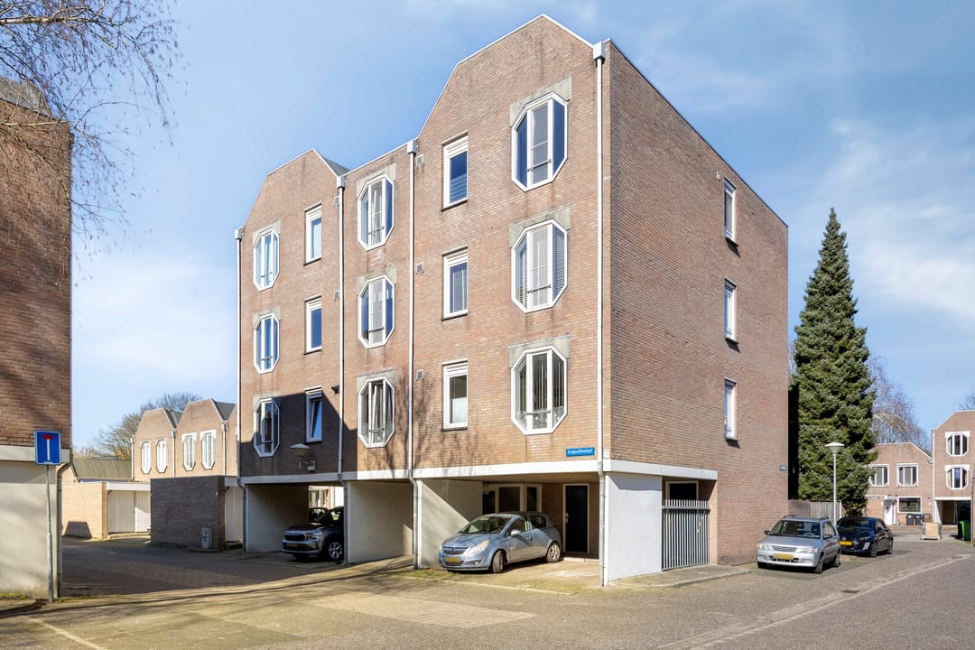Foto 1 van Angoulèmehof 3