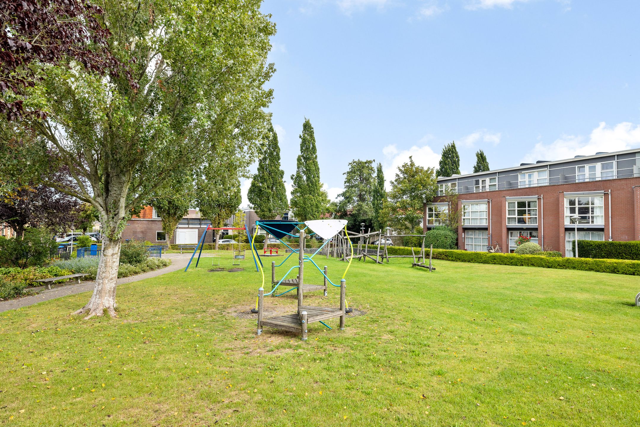 Photo 33 of Rembrandtstraat 1-A