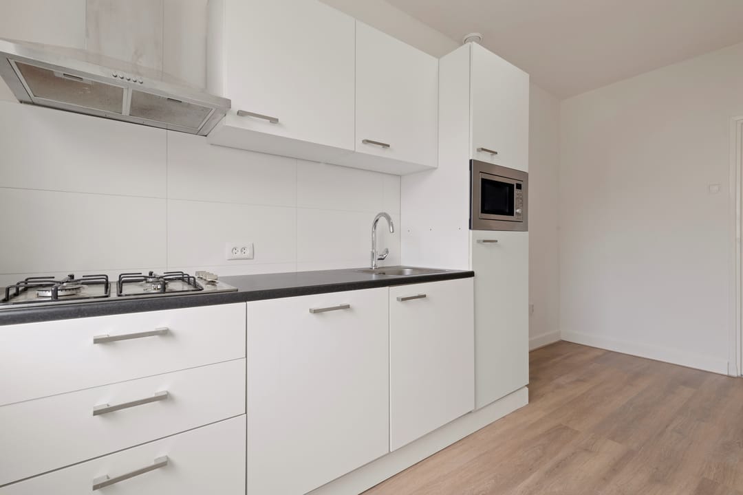 Photo 2 of Schoolstraat 2-A