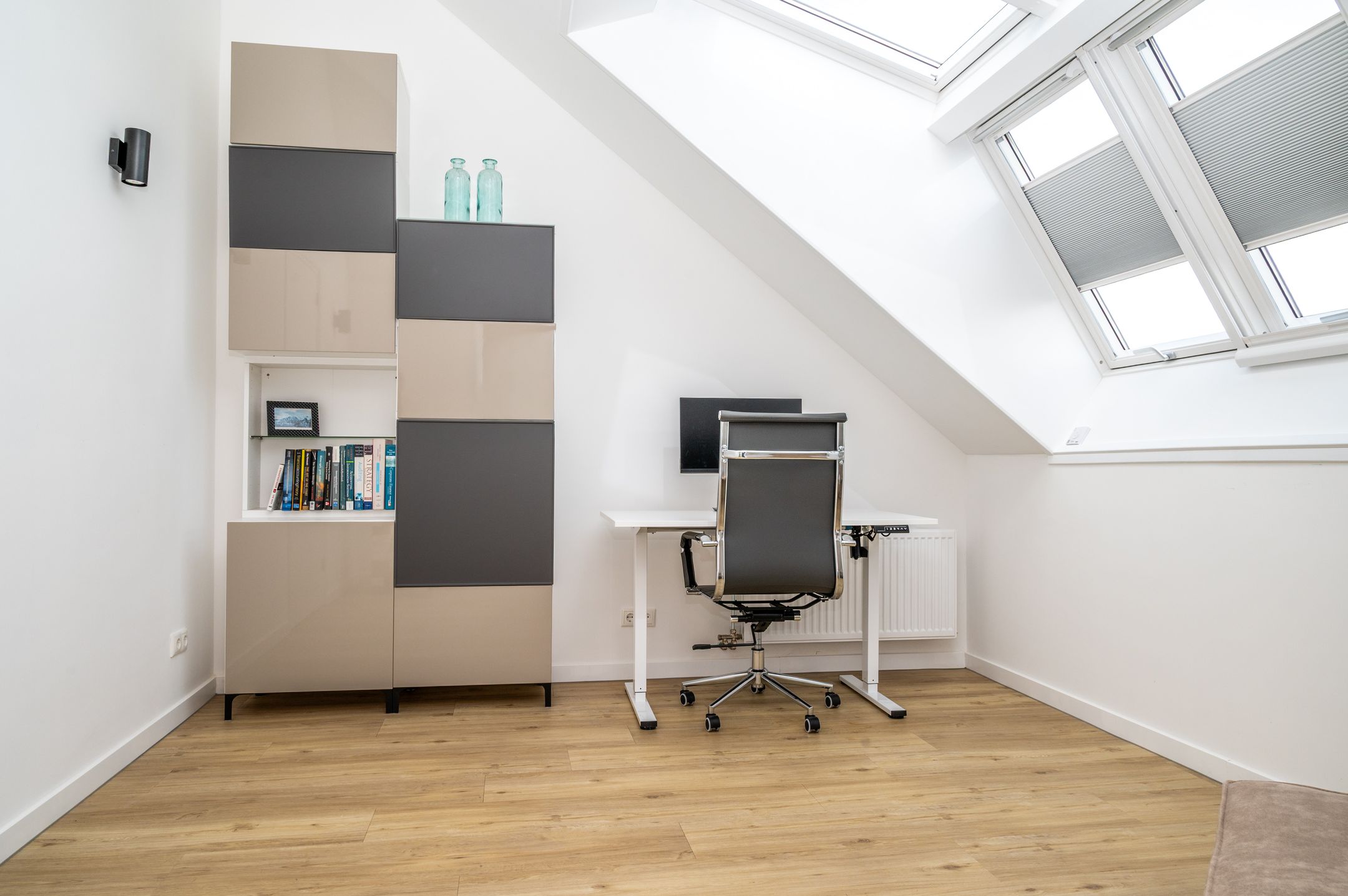 Foto 51 van Karel Glastra van Loonstraat 18