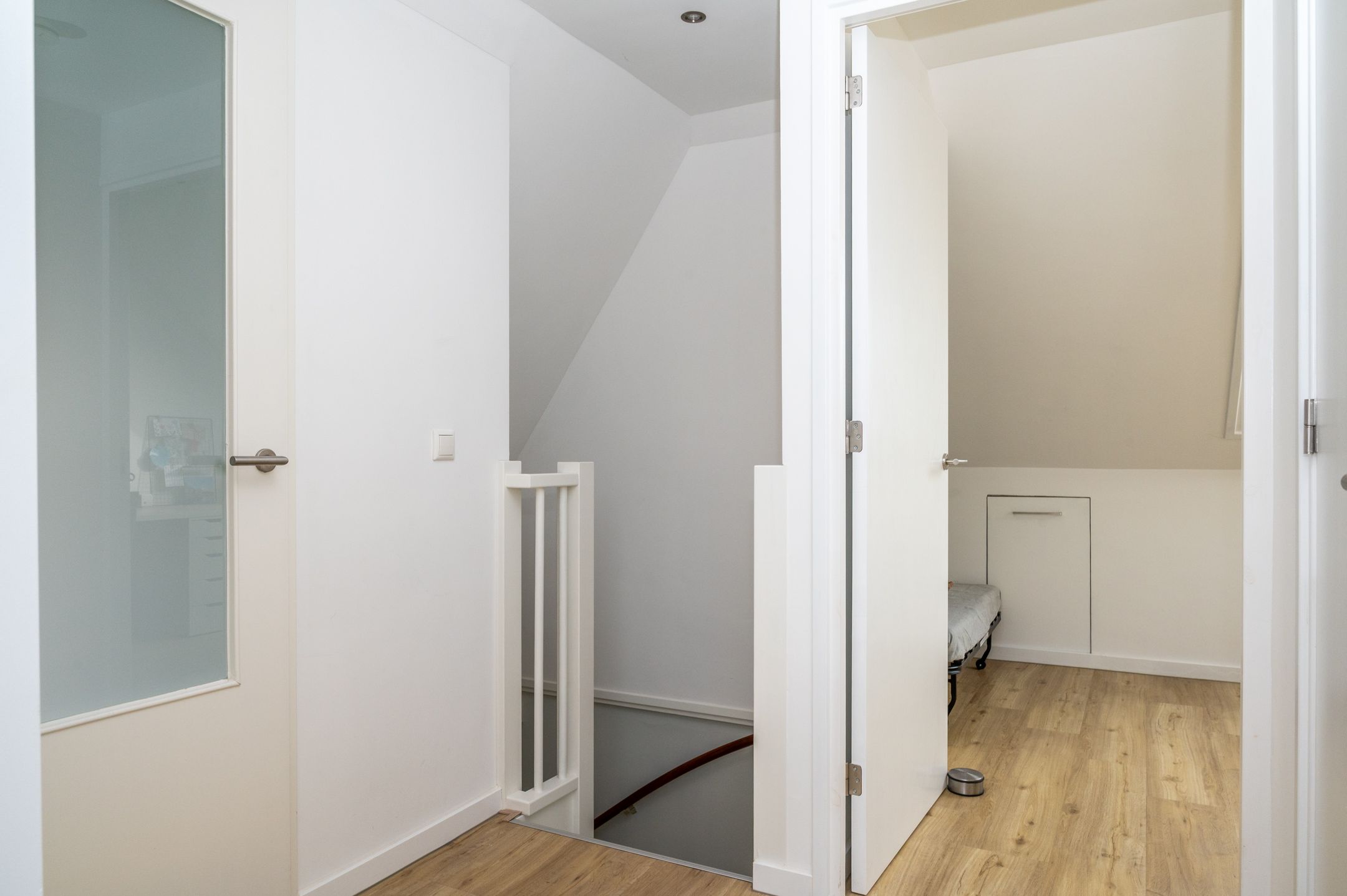 Foto 54 van Karel Glastra van Loonstraat 18