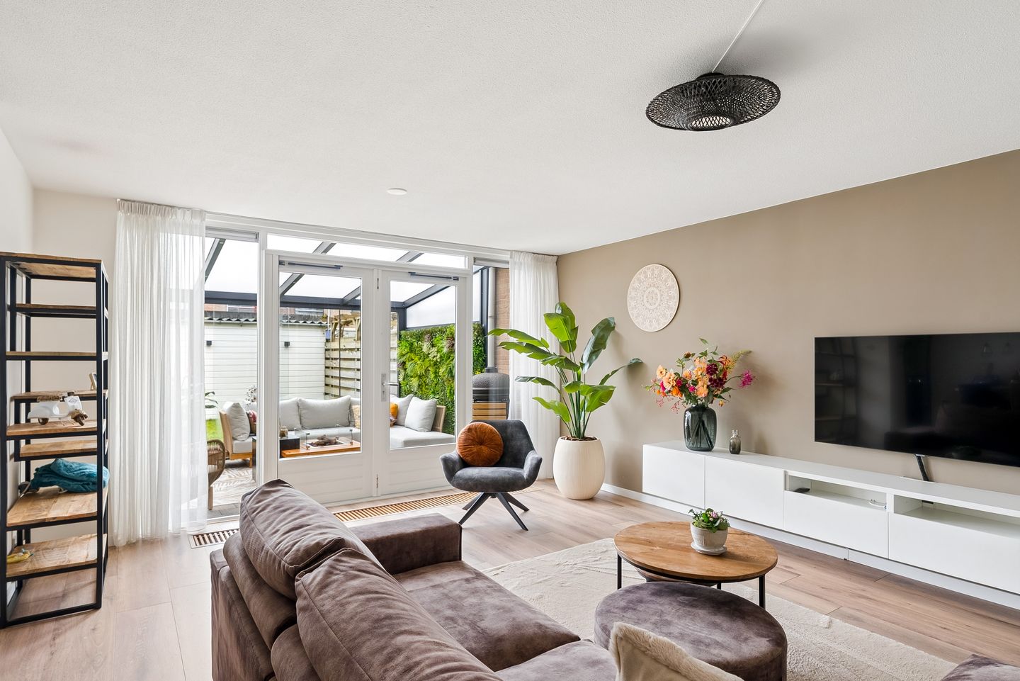 Foto 19 van Jan van Eyckstraat 9