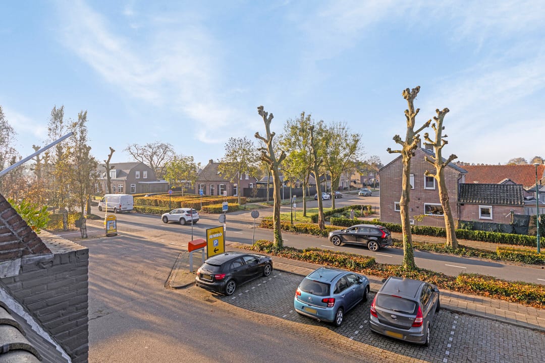 Photo 23 of Willibrorduslaan 10-E