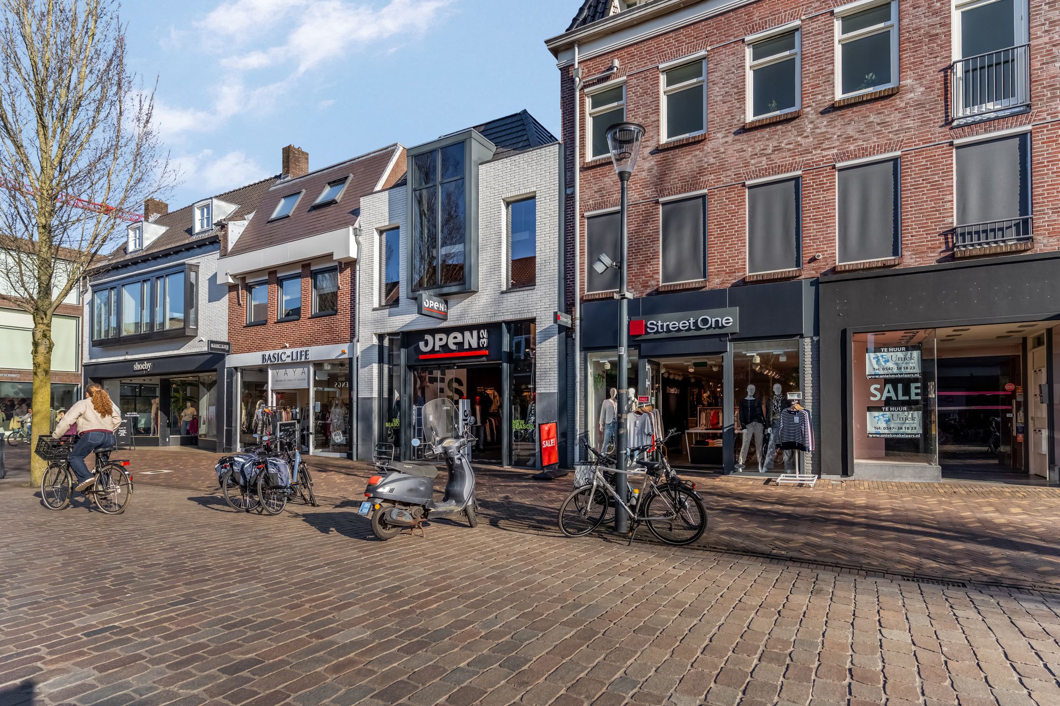 Photo 6 of Hoofdstraat 66-F