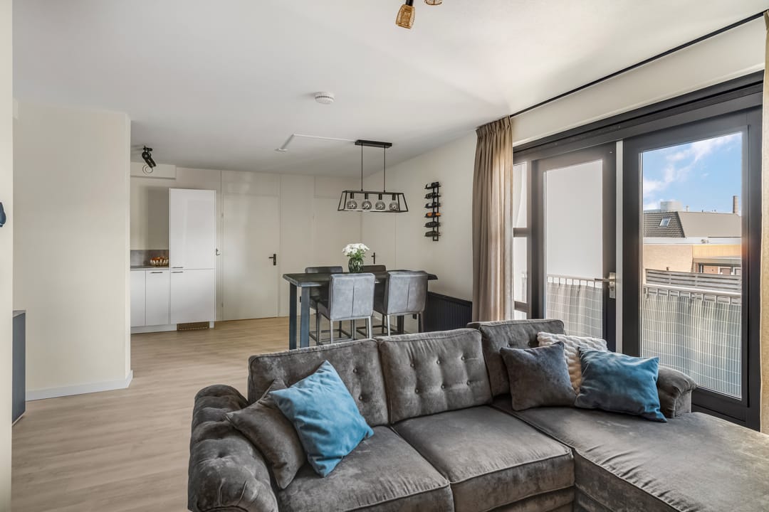 Photo 11 of Hoofdstraat 66-F