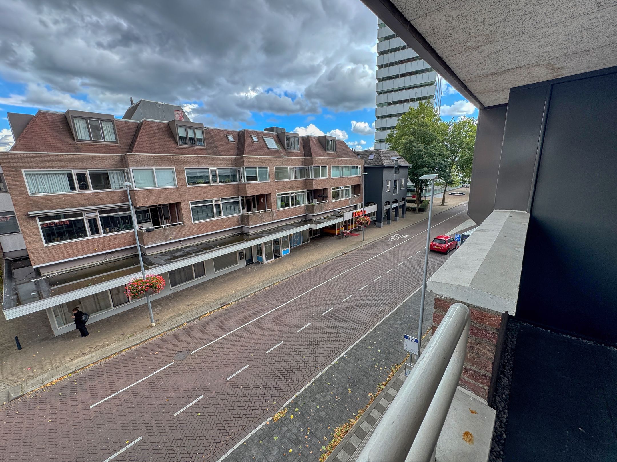 Foto 21 van Helfrichstraat 15