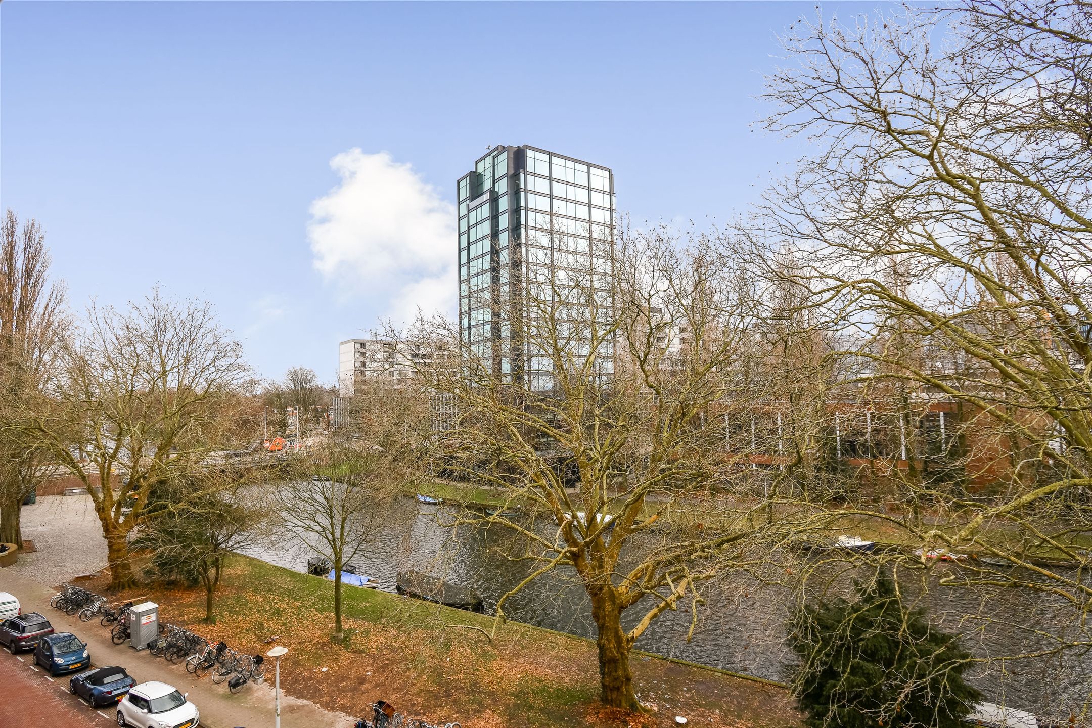 Foto 9 van Stadionkade 93-4