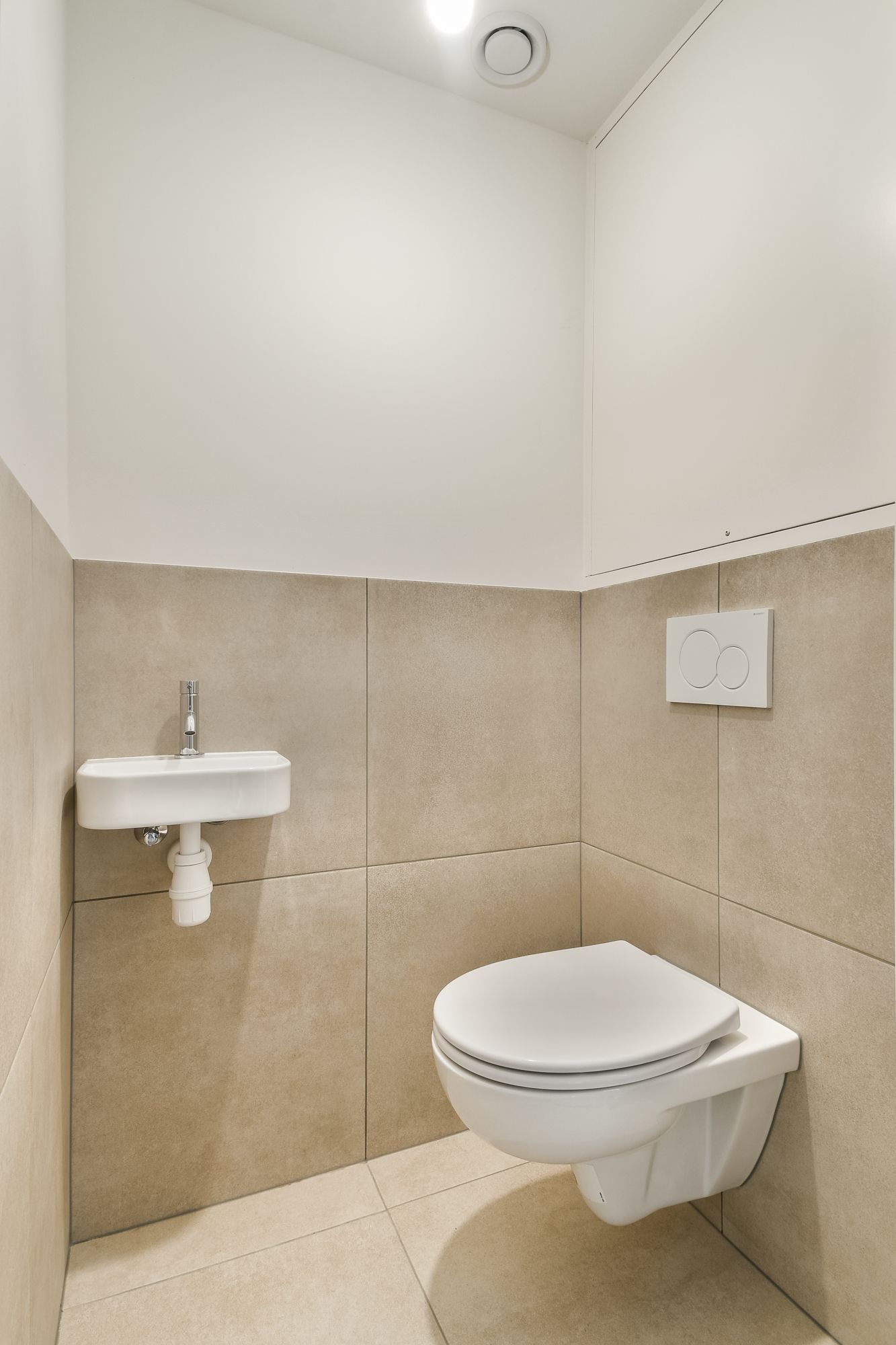 Foto 19 van Stadionkade 93-4