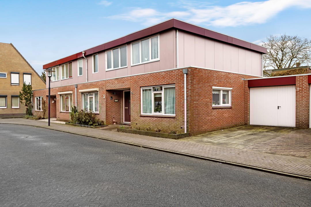 Foto 1 van Opaalstraat 40