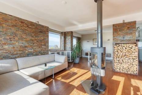 Hongarenburg 156 tertiary image