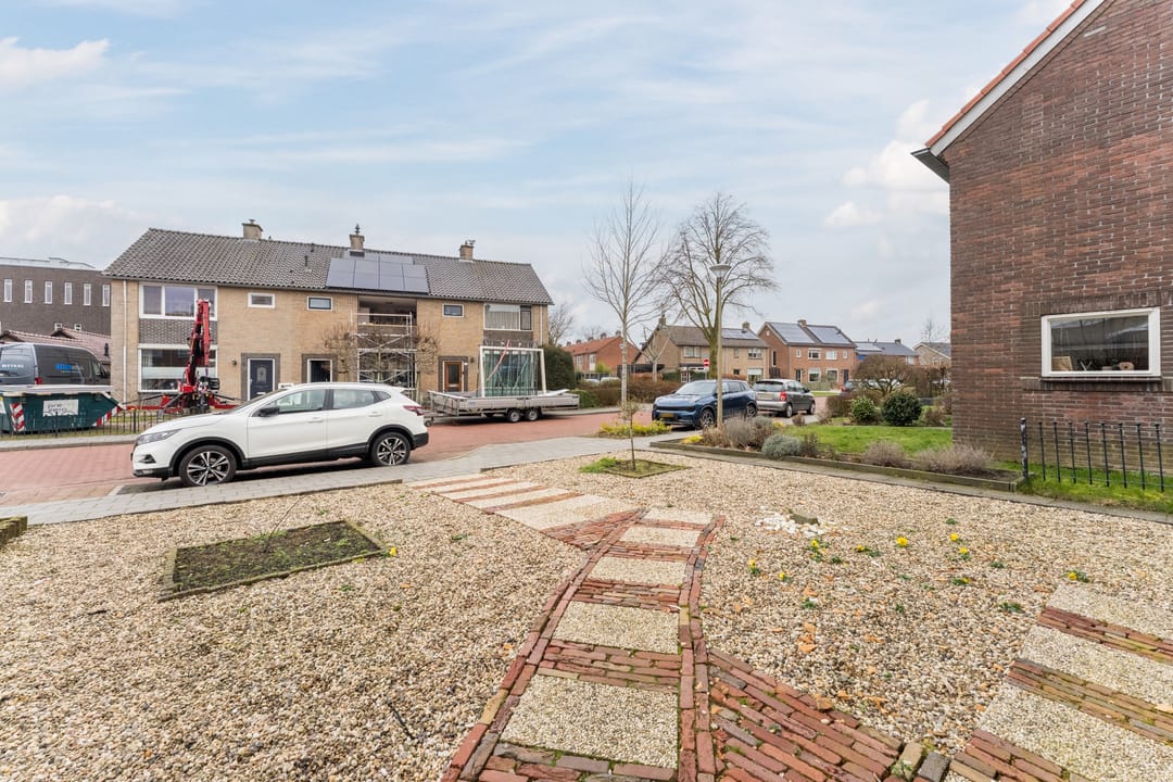 Foto 28 van Bernhardstraat 17