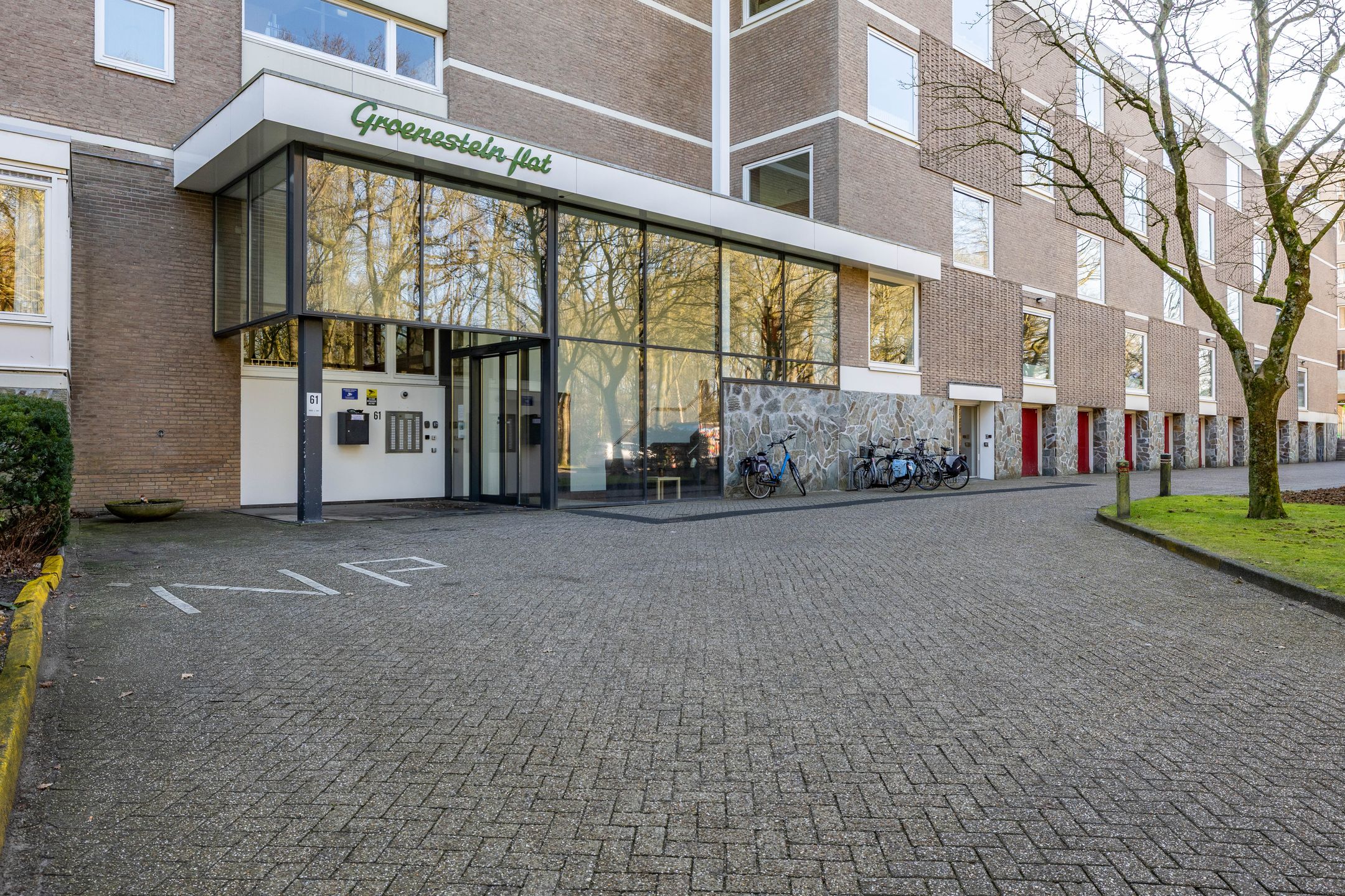 Foto 12 van Helper Brink 61-148