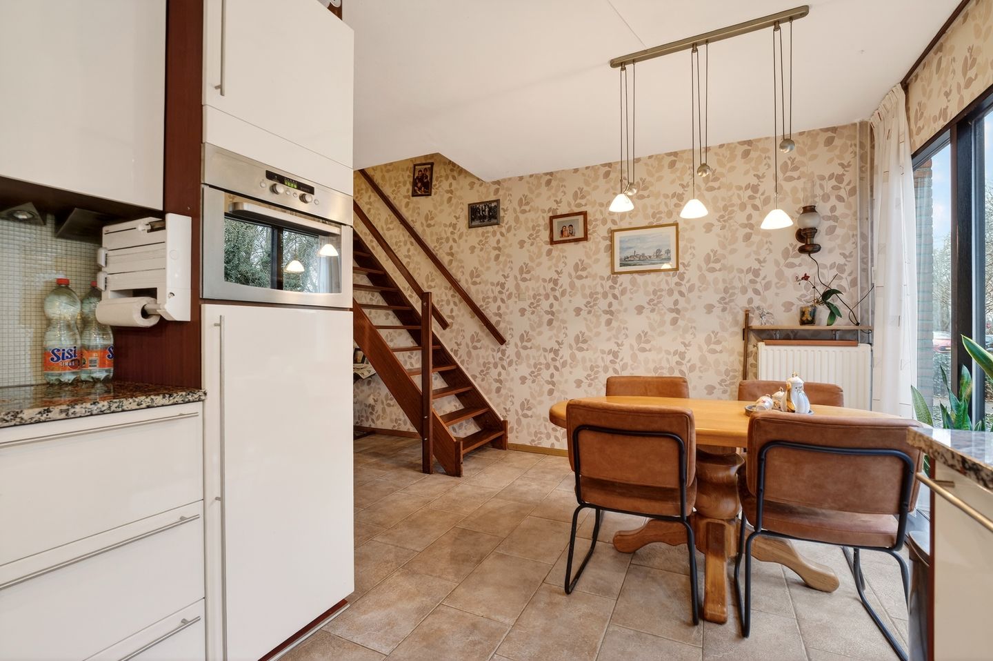 Foto 19 van Wielewaalstraat 12