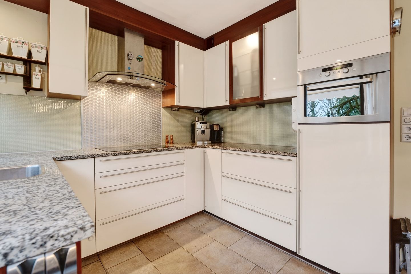 Foto 20 van Wielewaalstraat 12