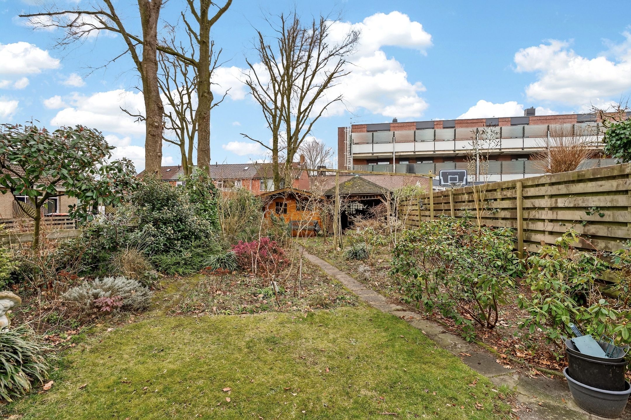 Foto 48 van Wielewaalstraat 12