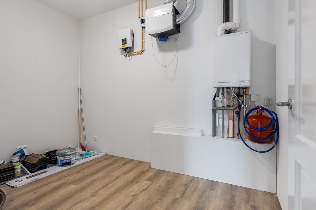 Photo 17 of Emmakade 147