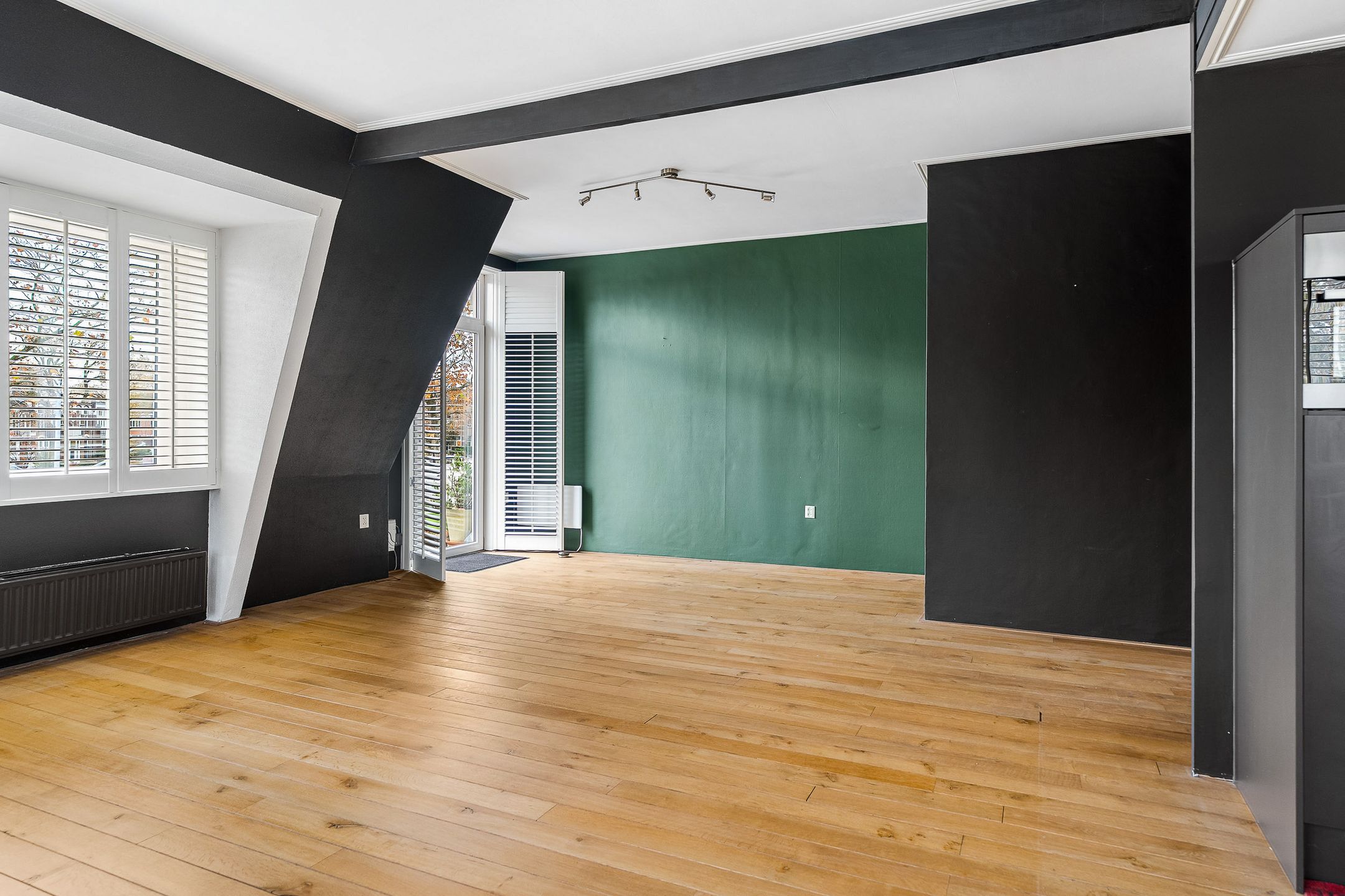 Photo 24 of Emmakade 147