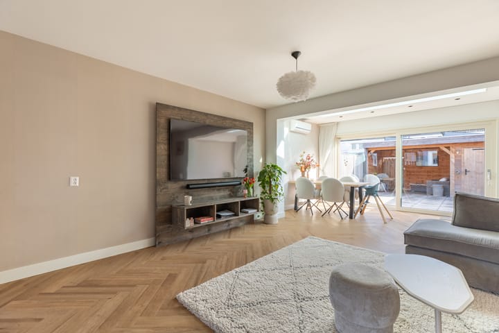 Photo 2 of Dommel 48