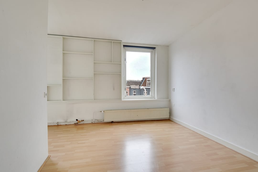 Photo 22 of Willem van Noortstraat 6