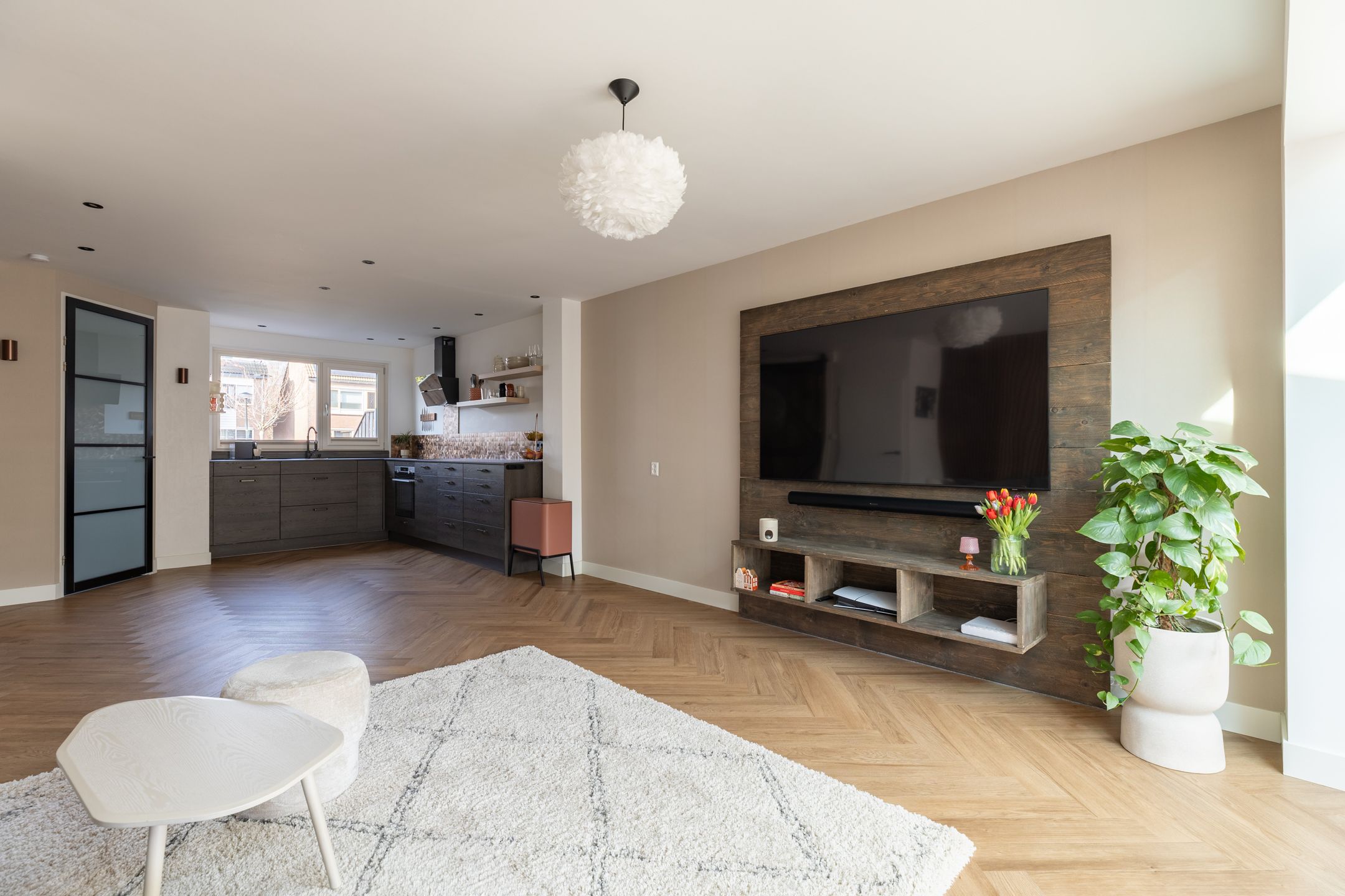 Photo 9 of Dommel 48