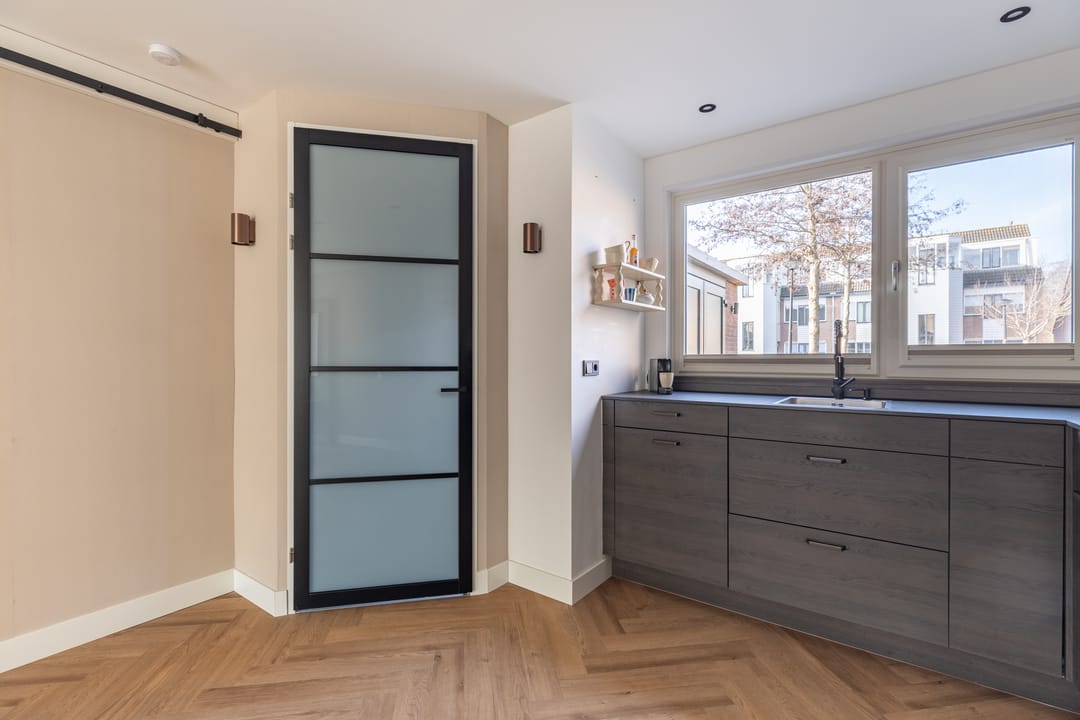 Photo 13 of Dommel 48