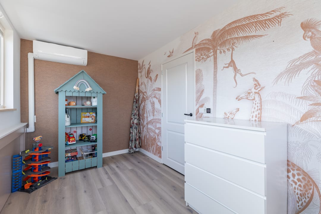 Photo 23 of Dommel 48