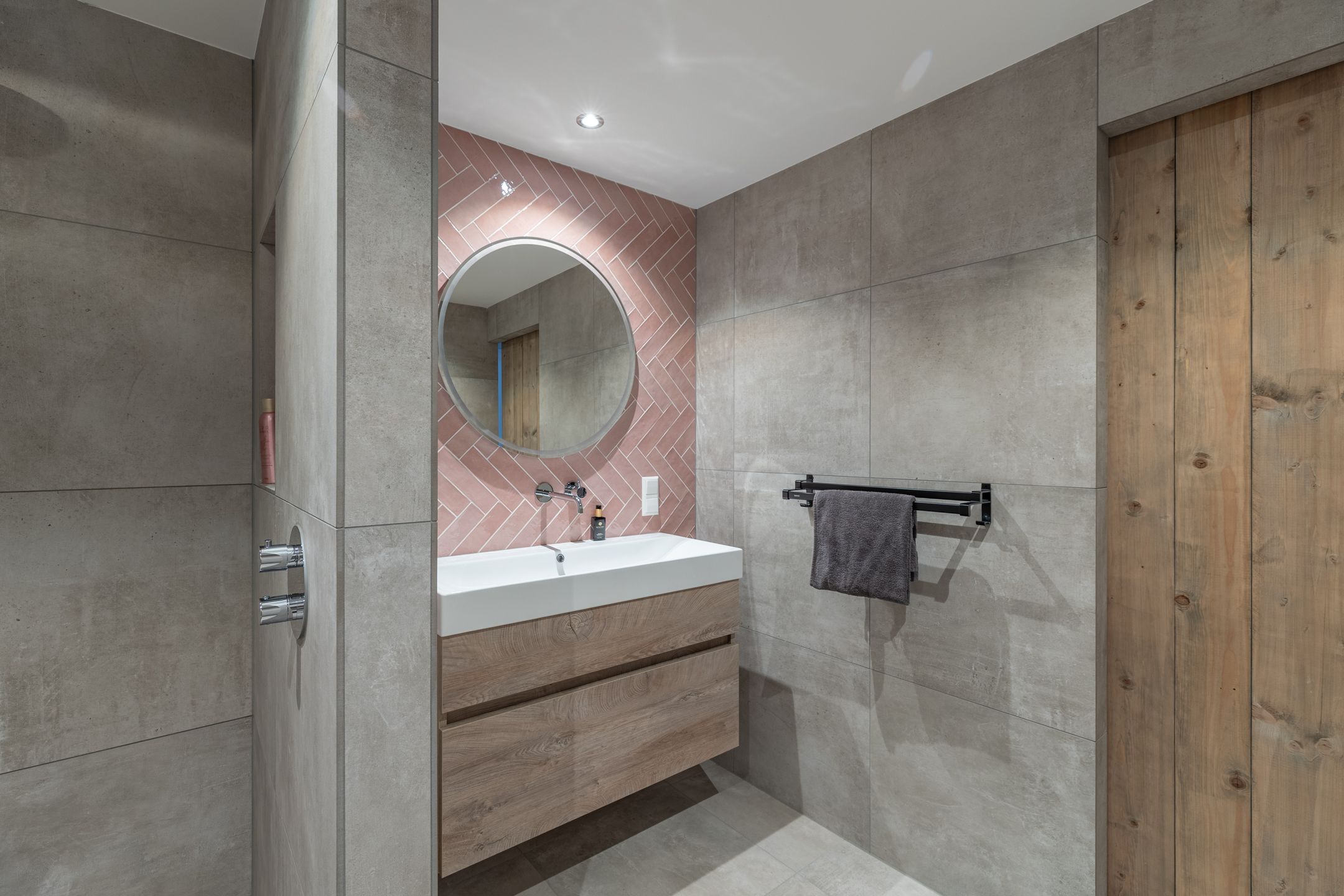 Photo 33 of Dommel 48