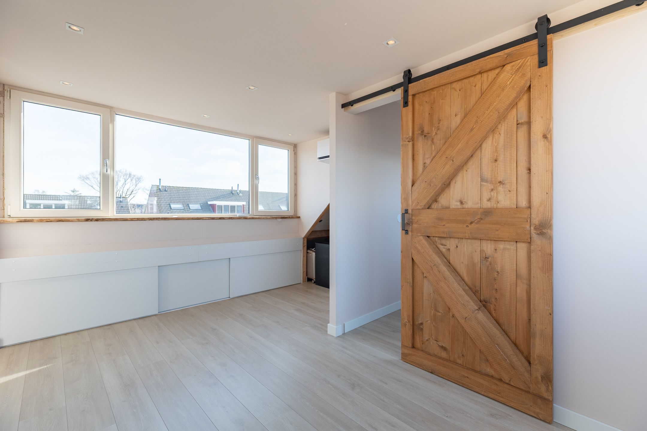 Photo 39 of Dommel 48