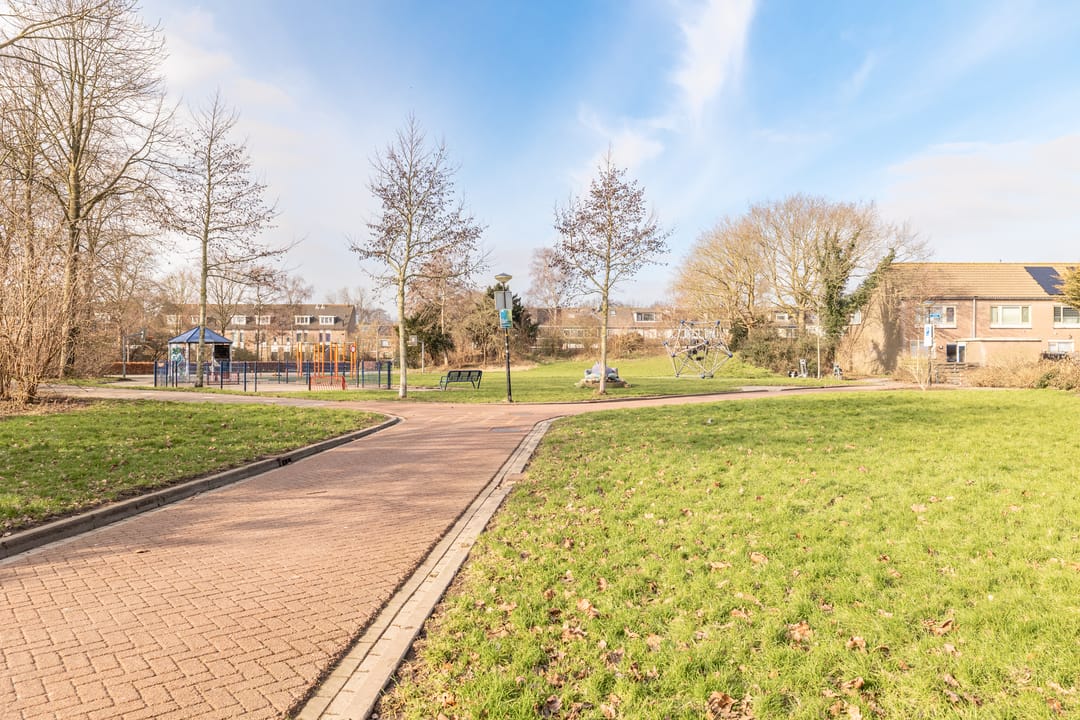 Photo 56 of Dommel 48