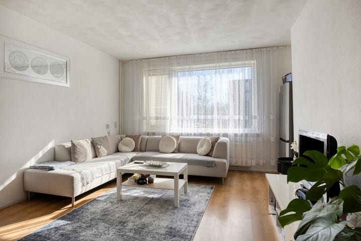 Photo 3 of Fluitekruidweg 44