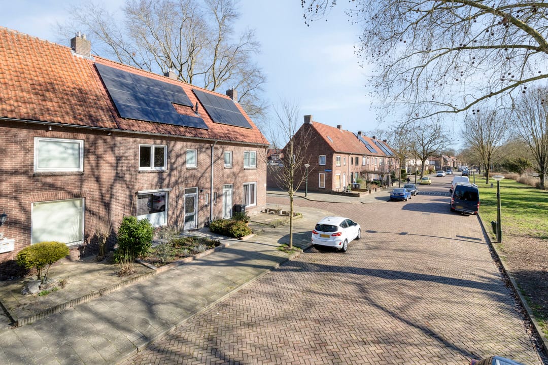 Foto 32 van Locatellistraat 30